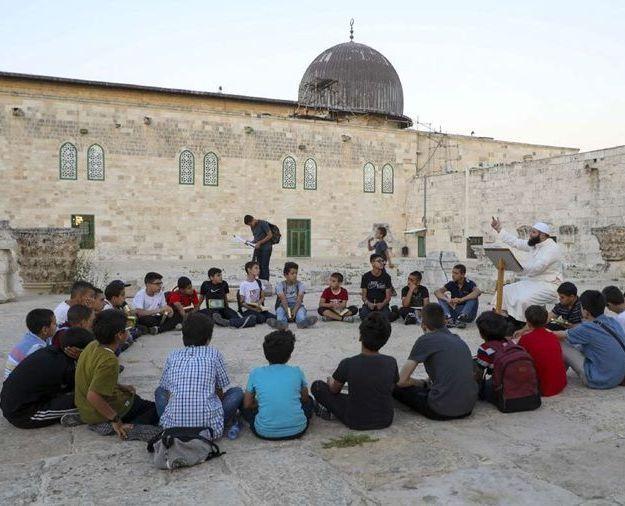 Zakat Distribution by AL Mustafa USA